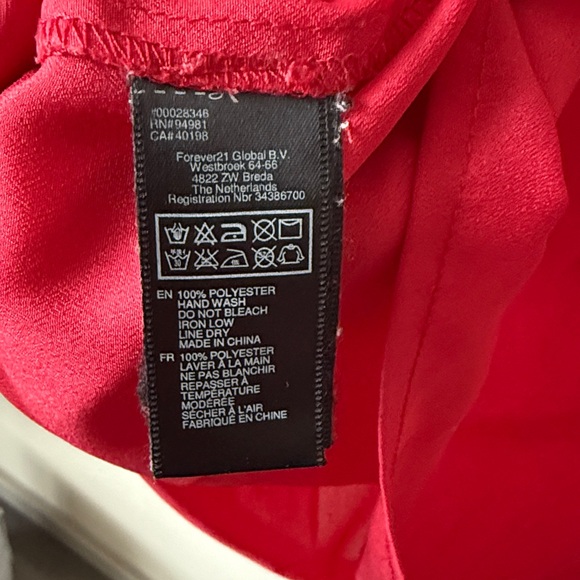 Red blouse - Picture 6 of 6